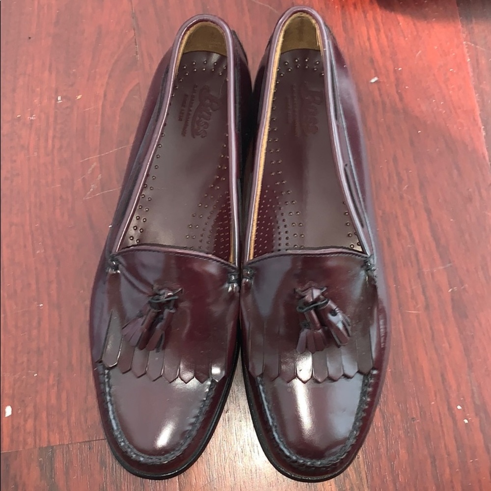 Men’s size 13 Jaclyn Tassel Loafer